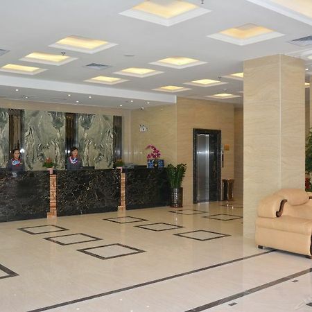 Xicheng Hotel Шънджън Екстериор снимка